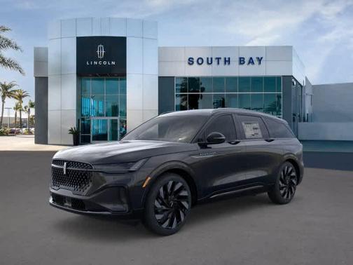 Infinite Black Metallic 2026 Lincoln Nautilus Reserve