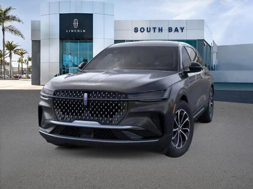 Infinite Black Metallic 2026 Lincoln Nautilus Premiere