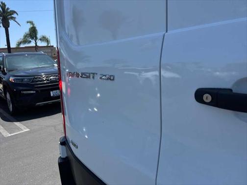 2023 Ford Transit-250 Base