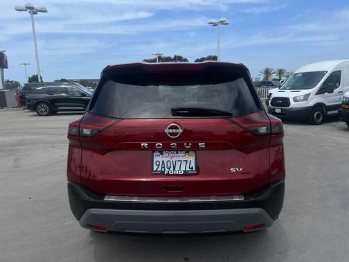 2022 Nissan Rogue SV