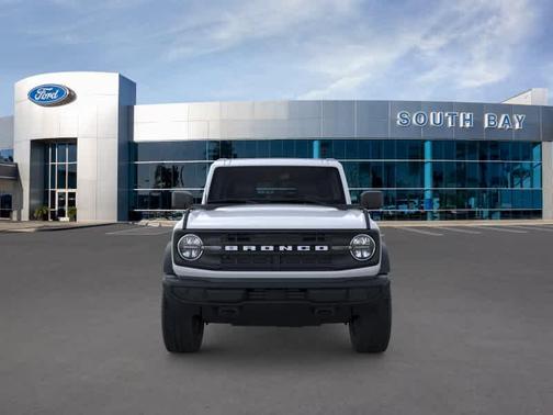 Oxford White 2026 Ford Bronco Big Bend