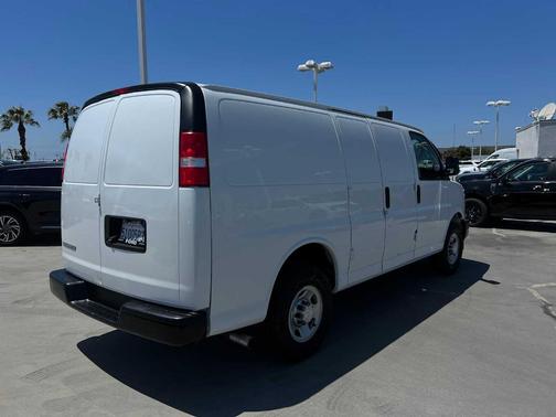 2020 Chevrolet Express 2500 Work Van