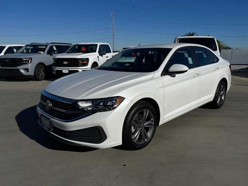 2023 Volkswagen Jetta 1.5T SE