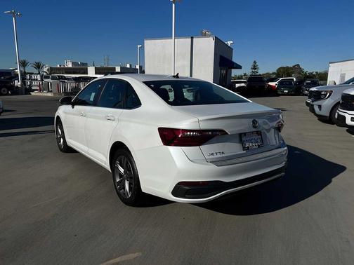 2023 Volkswagen Jetta 1.5T SE