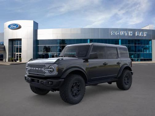 Shadow Black 2026 Ford Bronco Badlands