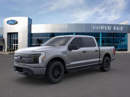 2025 Ford F-150 Lightning XLT
