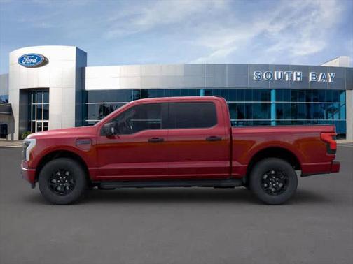 2025 Ford F-150 Lightning XLT