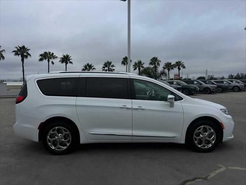 2021 Chrysler Pacifica Limited