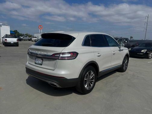 2023 Lincoln Nautilus Standard