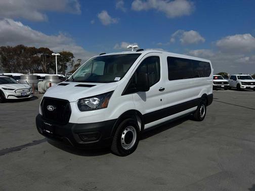 2026 Ford Transit-350 