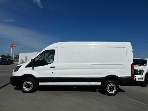 2024 Ford Transit-250 148 WB Medium Roof Cargo