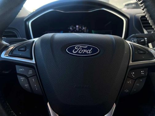 2019 Ford Fusion Energi Titanium
