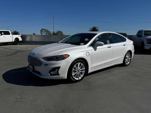 2019 Ford Fusion Energi Titanium