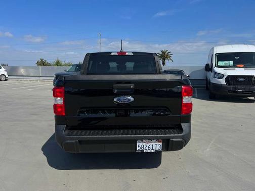 2022 Ford Maverick XL