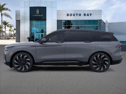 Gray Metallic 2024 Lincoln Nautilus Reserve