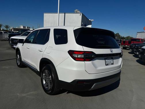 2023 Honda Pilot EX-L 7-Passenger