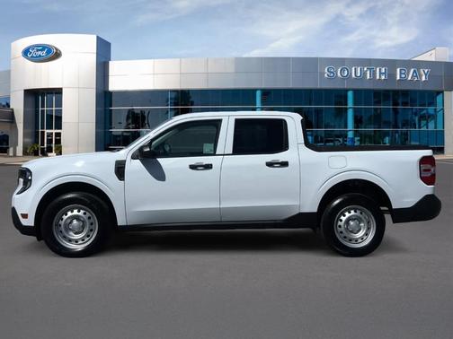 Oxford White 2025 Ford Maverick XL