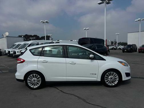 2017 Ford C-Max Hybrid SE