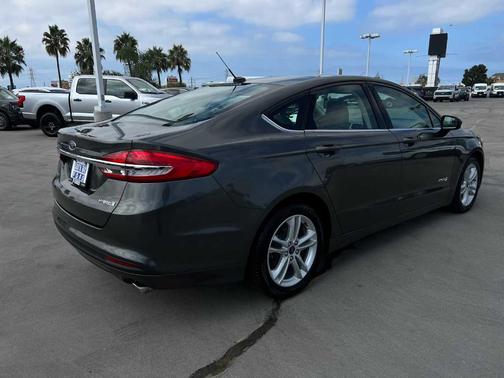 2018 Ford Fusion Hybrid S