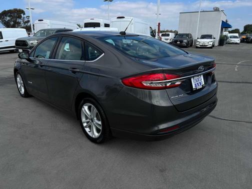 2018 Ford Fusion Hybrid S