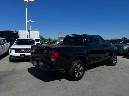 2018 Toyota Tacoma TRD Sport