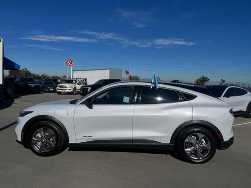 2023 Ford Mustang Mach-E Select