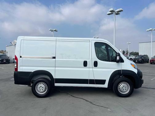 2024 RAM ProMaster 1500 Low Roof