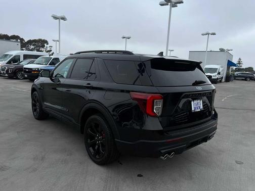 2023 Ford Explorer ST