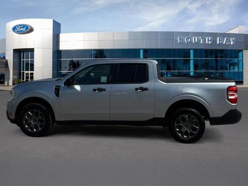 Iconic Silver Metallic 2022 Ford Maverick XLT