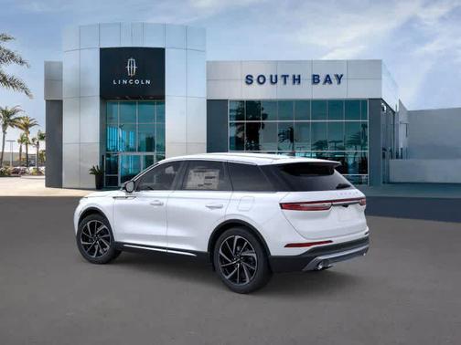 2025 Lincoln Corsair Reserve