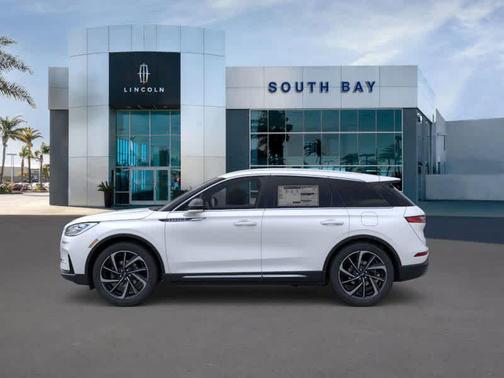 2025 Lincoln Corsair Reserve