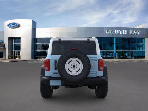 2025 Ford Bronco Heritage Edition