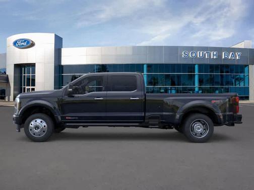 2026 Ford F-450 Platinum