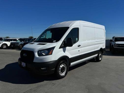 2024 Ford Transit-250 148 WB Medium Roof Cargo