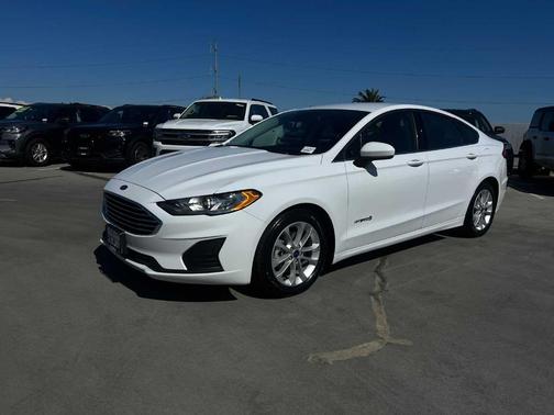 2019 Ford Fusion Hybrid SE