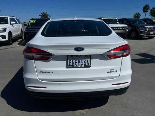 2019 Ford Fusion Hybrid SE
