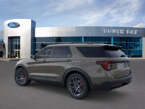 Gray 2026 Ford Explorer ST-Line