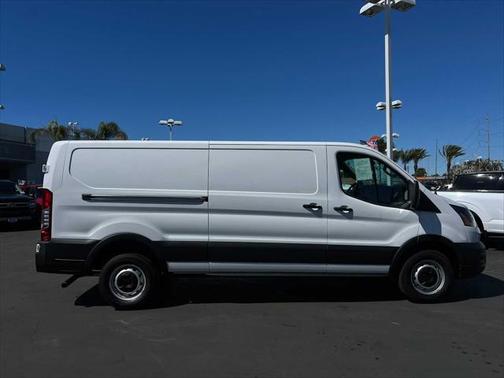 2023 Ford Transit-250