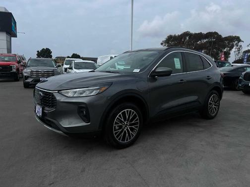 2025 Ford Escape PHEV