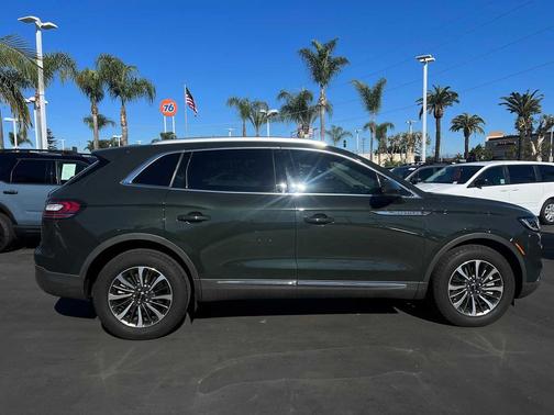 2023 Lincoln Nautilus Standard