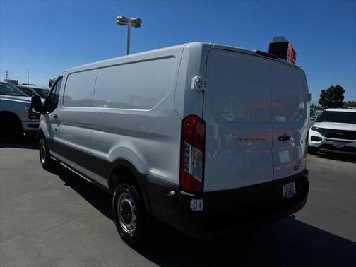 2025 Ford Transit-350