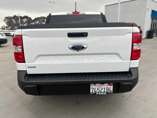 2024 Ford Maverick XL