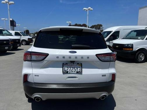 2021 Ford Escape SE