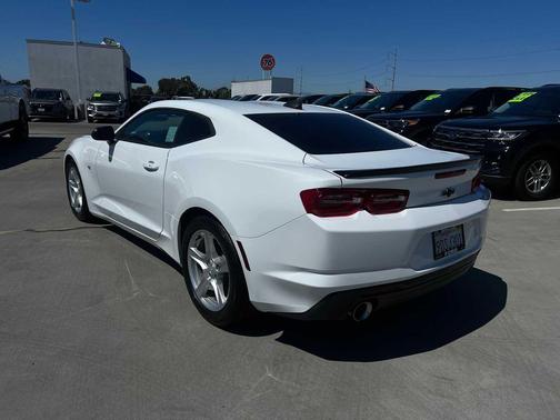 2020 Chevrolet Camaro 1LT