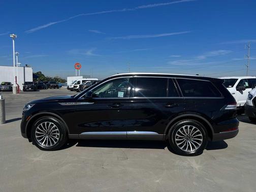 2023 Lincoln Aviator Standard RWD