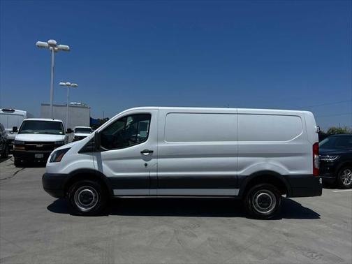 2018 Ford Transit-250 Base
