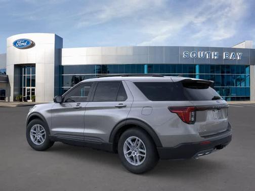 Carbonized Gray Metallic 2026 Ford Explorer Active
