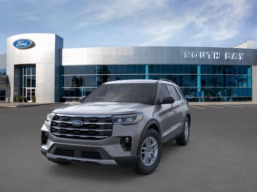 Carbonized Gray Metallic 2026 Ford Explorer Active