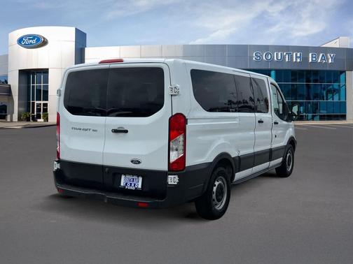 Oxford White 2018 Ford Transit-150 XL