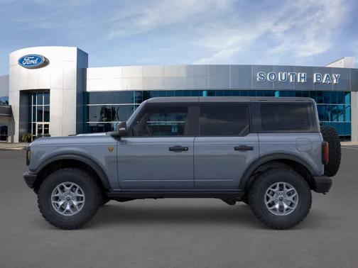 Azure / Gray Metallic 2025 Ford Bronco Badlands